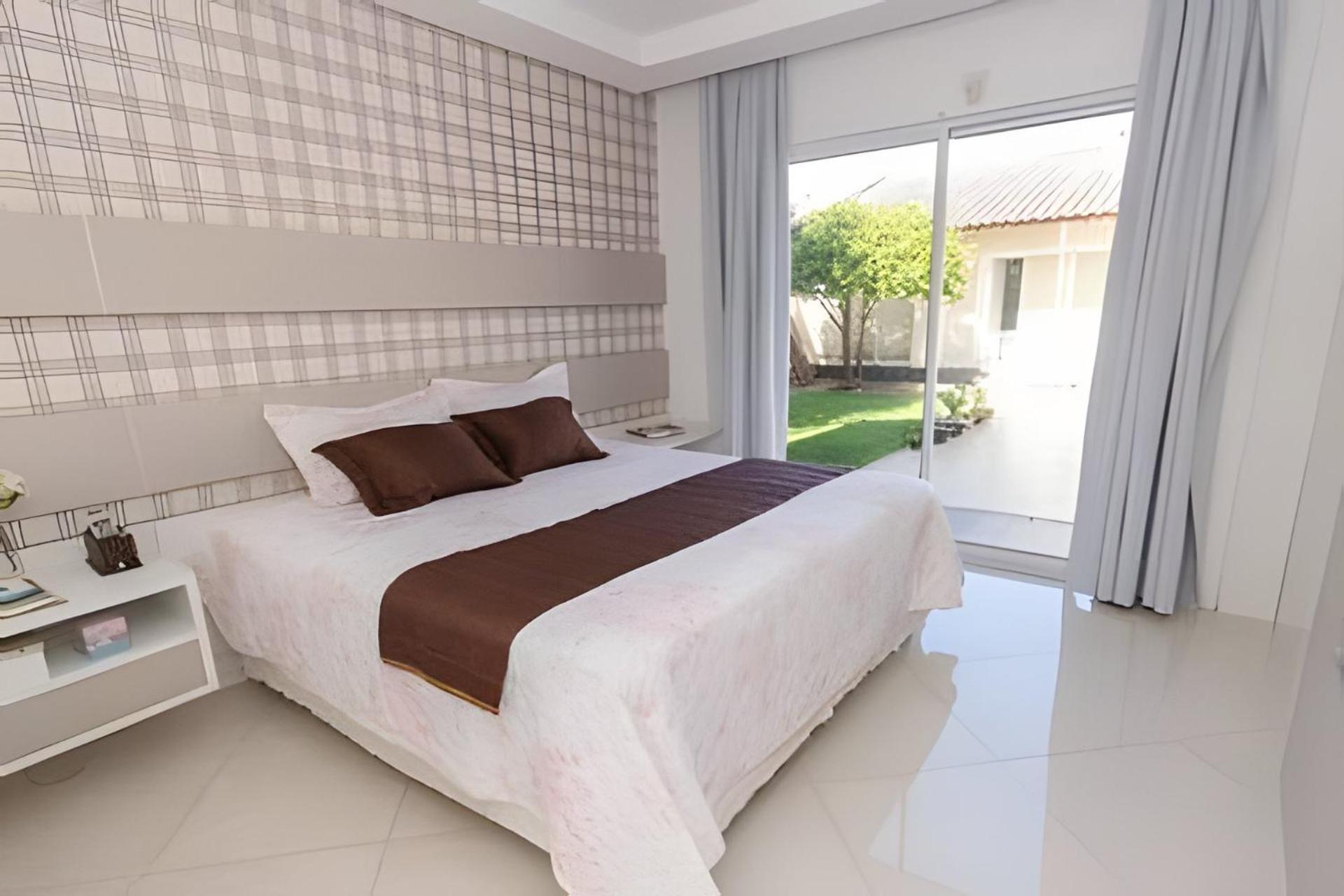 Sobrado Com 5 Suite 1 Quarto Piscina Churraqueira Ar Ate 20 Hospede Foz do Iguaçu Eksteriør bilde