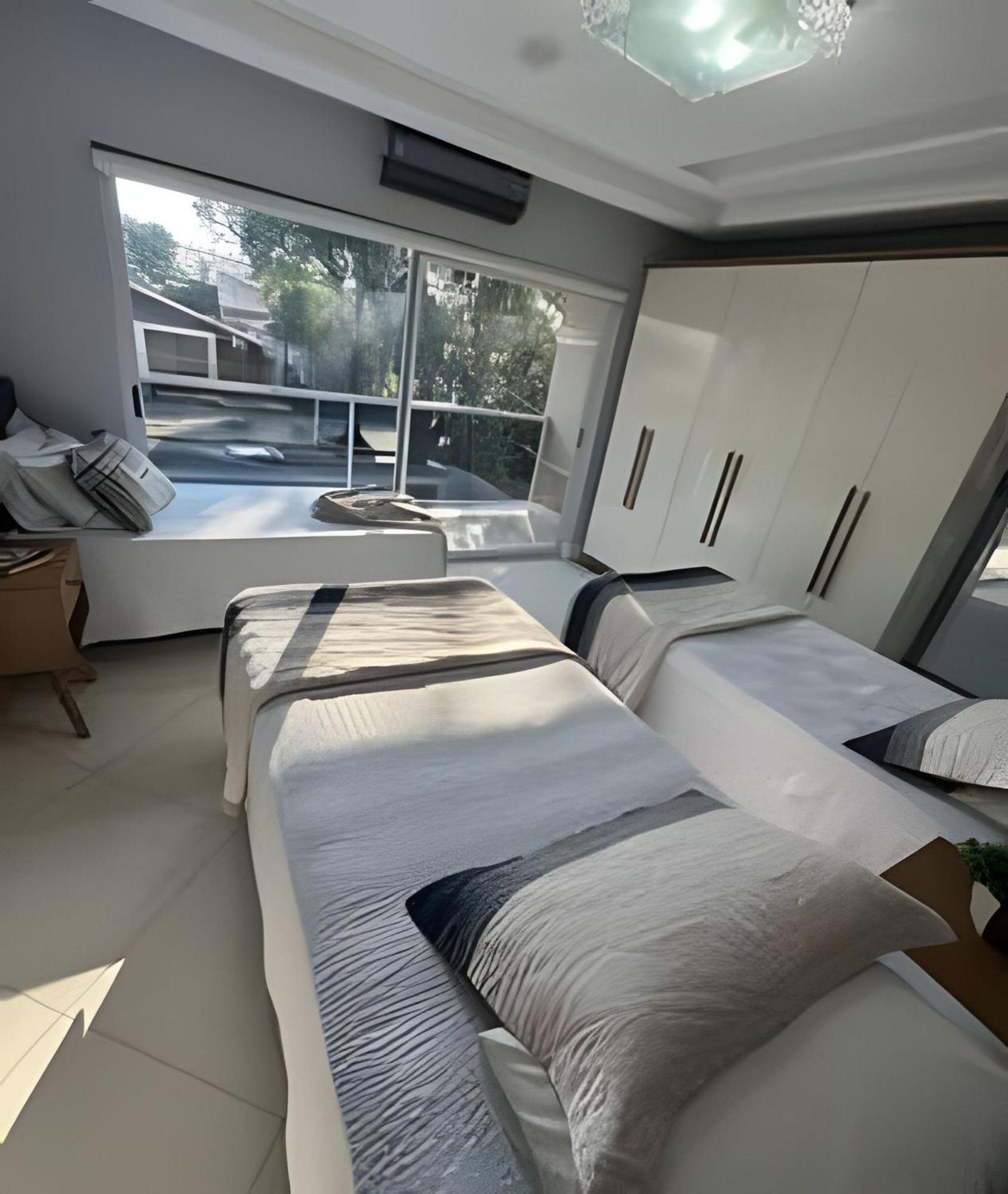 Sobrado Com 5 Suite 1 Quarto Piscina Churraqueira Ar Ate 20 Hospede Foz do Iguaçu Eksteriør bilde