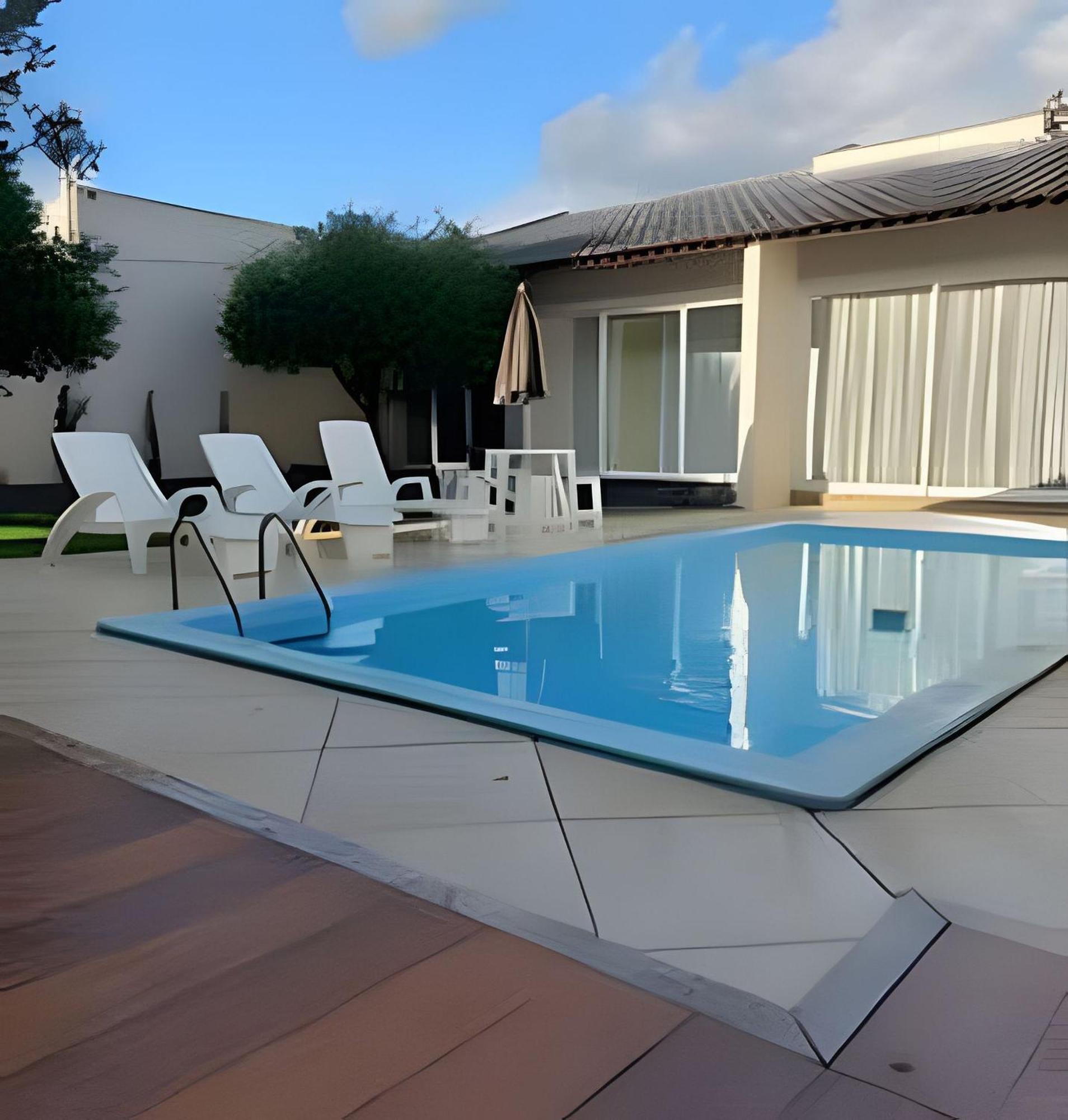 Sobrado Com 5 Suite 1 Quarto Piscina Churraqueira Ar Ate 20 Hospede Foz do Iguaçu Eksteriør bilde